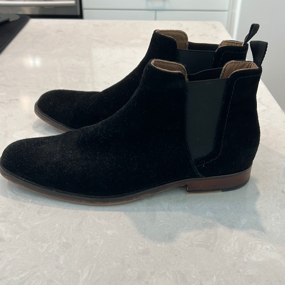 Aldo Chelsea boot - size 9.5 - used